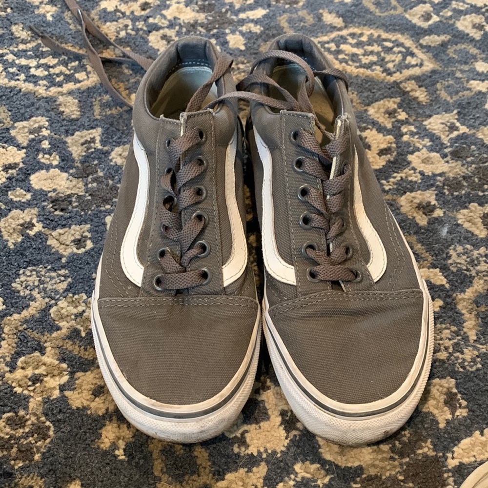 GREY VANS